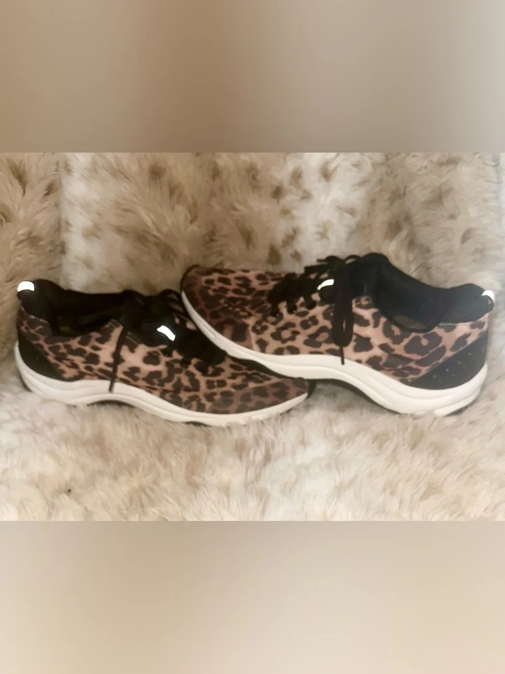 Vionic Women's Leopard Print Athletic Sneakers in Black and Brown - Picture 1 of 8